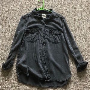 American Eagle button down